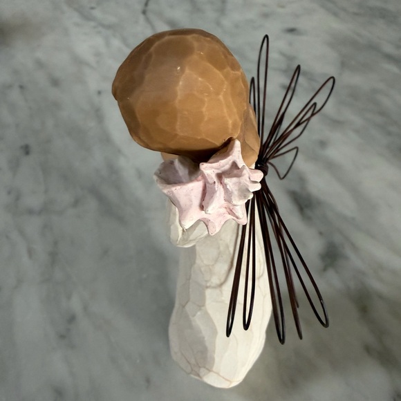 Willow Tree Angel Figurine by Susan Lordi | keepsake | Original Box - Picture 8 of 14